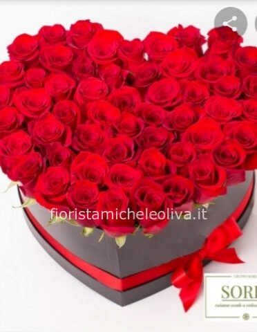 scatolo a forma di cuore