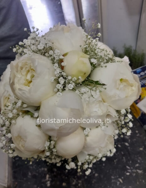 Bouquet di peonie bianche