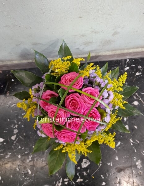 Speciale laurea, alloro, e rose rosse